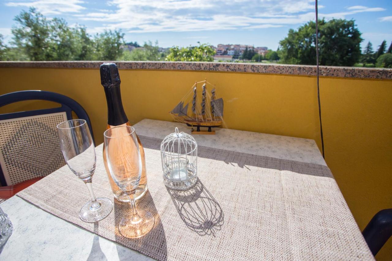 Apartman Vlado Apartment เวอร์ซาร์ ภายนอก รูปภาพ